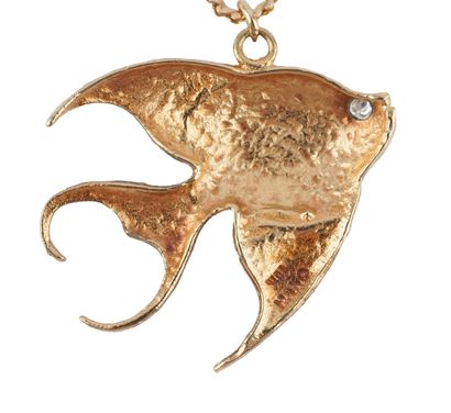 10K GOLD
Chain and pendant stylizing a fish...