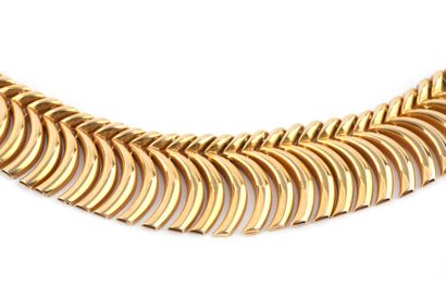 18K GOLD
18K yellow gold drapery necklace...