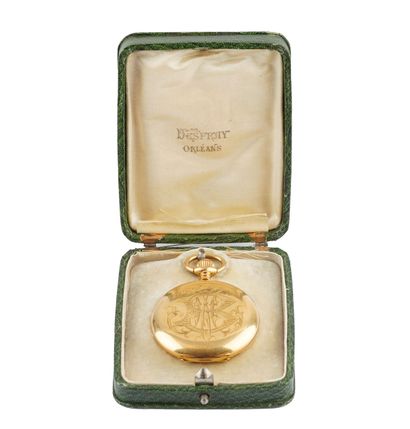 18K GOLD WATCH
Pocket watch in 18K yellow...