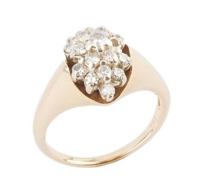 14K GOLD, DIAMONDS
Ring in 14K yellow gold...