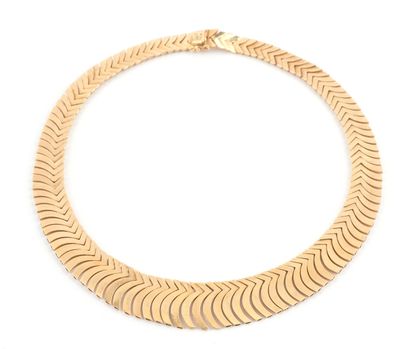 18K GOLD
18K yellow gold drapery necklace...