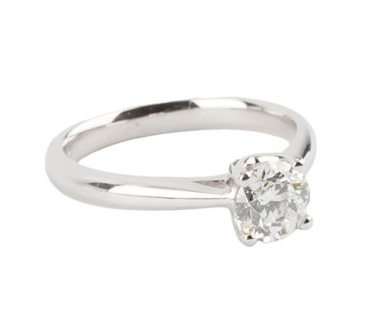 14K GOLD, DIAMOND
14K white gold ring set...