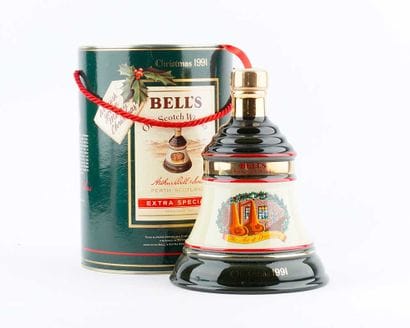 Bell's Old Scotch Whisky Christmas 1991 Extra...