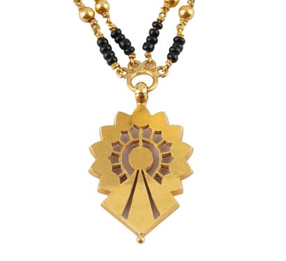 20K GOLD
20K gold necklace composed of gold...