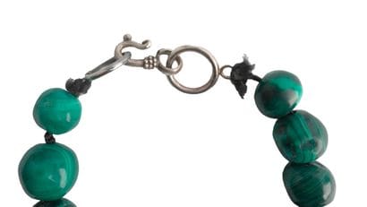 MALACHITE/ MALACHIT
Collier composé de perles...