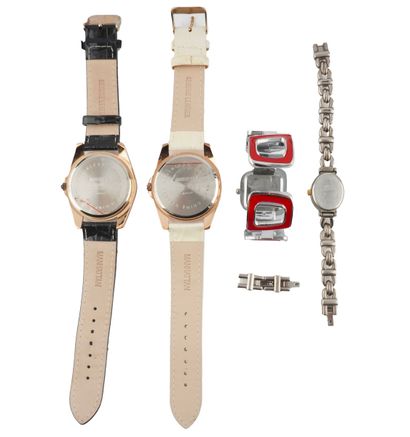 MONTRES / WATCHES
Lot de montres divers