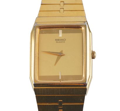 MONTRES / WATCHES
Lot comprenant plusieurs...