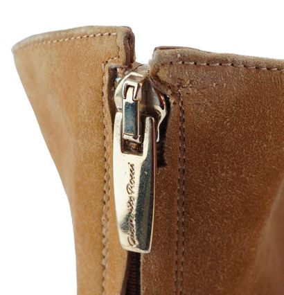 GIANVITO ROSSI
Bottines gianvito rossi en...