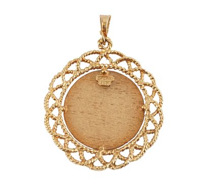 OR 14K / 14K GOLD
Pendentif rond en or jaune...