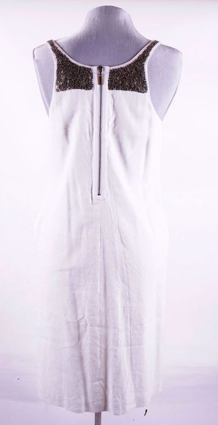 REBECCA TAYLOR / AKRIS
Lot de vêtements comprenant...