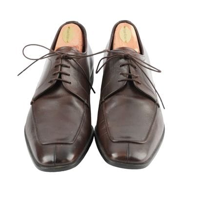 PRADA
Chaussure Prada en cuir marron.
Taille:...