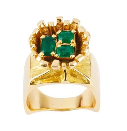 ARMAND BROCHARD
Armand Brochard ring in 18K...