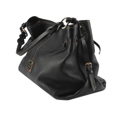 DOONEY BOURKE
Sac Dooney Bourke en cuir noir,...