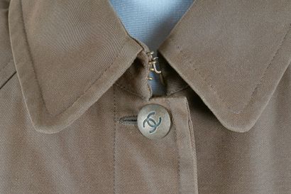 CHANEL
Manteau Chanel en coton , doublure...