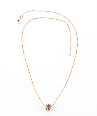 OR 10K / 10K GOLD
Chaine et pendentif 