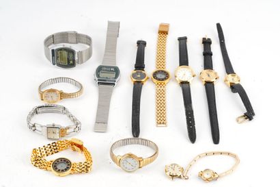 MONTRES / WATCHES
Lot comprenant plusieurs...