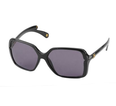 LOUIS VUITTON
Lunettes de soleil Louis Vuitton...