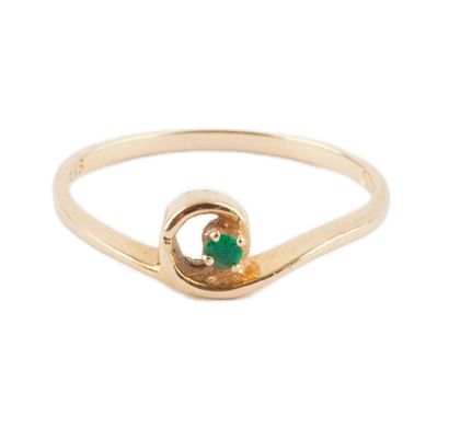 BIRKS
Bague en or jaune 14K sertie d'une...