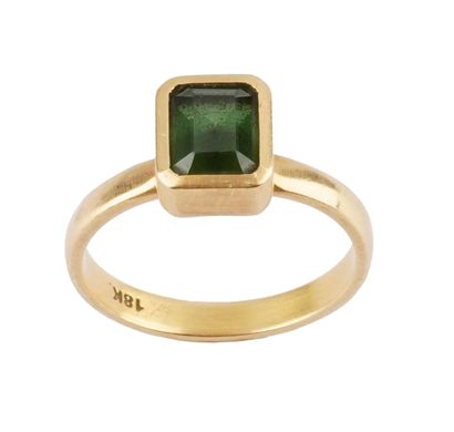 OR 18K, TOURMALINE / 18K GOLD
Bague en or...