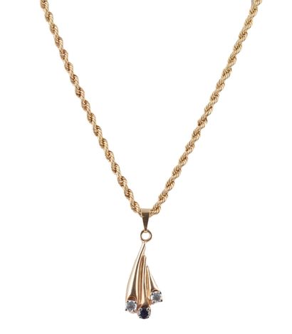 OR 10K / 10K GOLD
Chaîne et pendentif en...