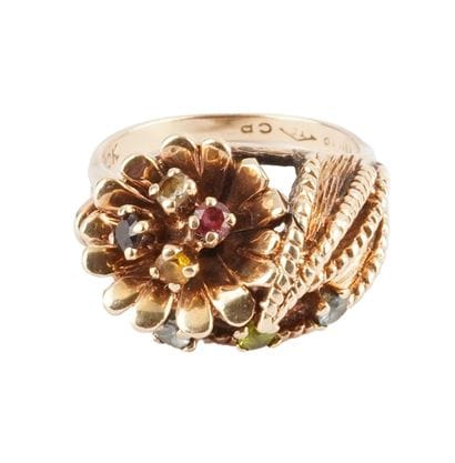 OR 10K / 10K GOLD
Bague en or jaune 10K sertie...