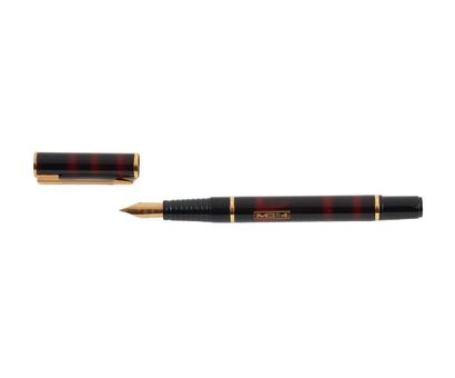 WATERMAN
Stylo à plume Waterman.
Longueur:...