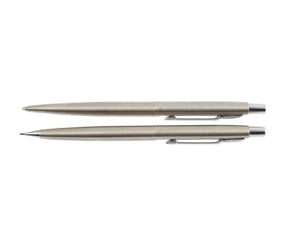 PARKER
Stylo à bille et stylo à mine Parker.
Boite...