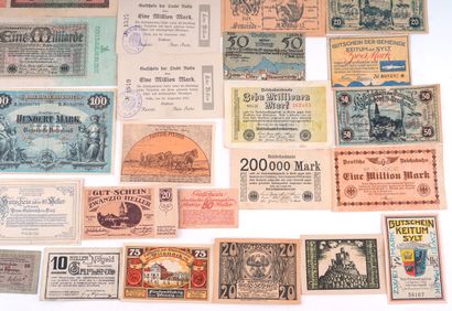 BILLETS Allemagne 
Lot comprenant des billets...