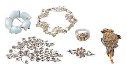 FANTAISIE / COSTUME
Lot de bijoux fantaisie...