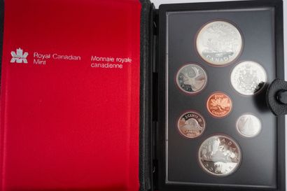 ROYAL CANADIAN MINT
Ensemble de deux coffrets...