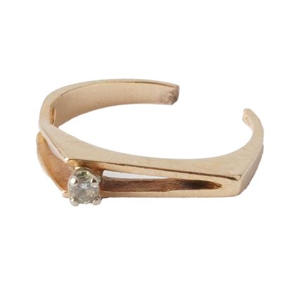 OR 10K / 10K GOLD
Bague en or 10K sertie...