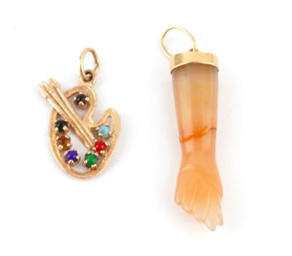 OR 10K / 10K GOLD
Pendentif en or jaune 10K...