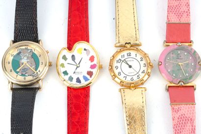 MONTRES / WATCHES
Lot comprenant plusieurs...
