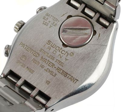 SWATCH
Montre Swatch chronograph en acier,...