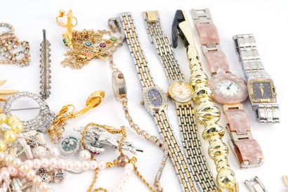FANTAISIE / COSTUME
Lot de bijoux fantaisie...