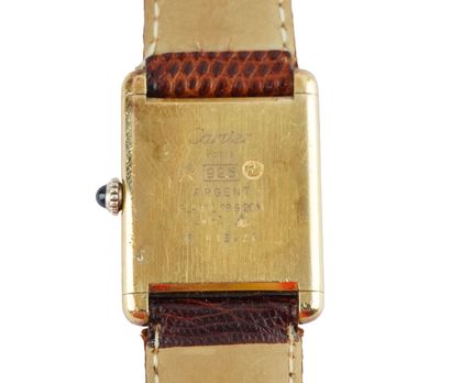 CARTIER 
Montre Must de Cartier en argent...