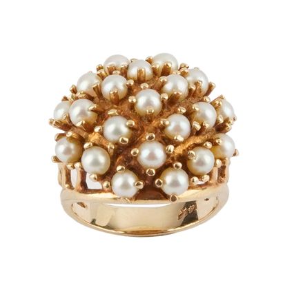 OR 10K / 10K GOLD
Bague en or jaune 10K sertie...