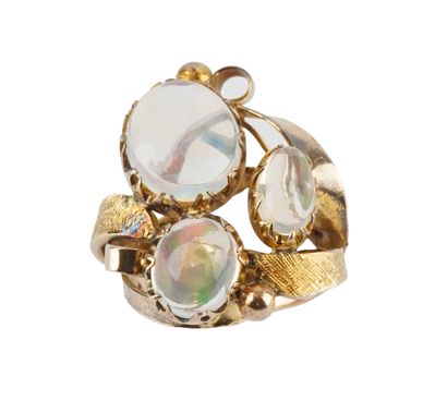 OR 10K / 10K GOLD
Bague en or jaune 10K sertie...