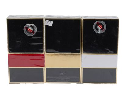 CAROLINA HERRERA
Lot comprenant 3 boîtes...