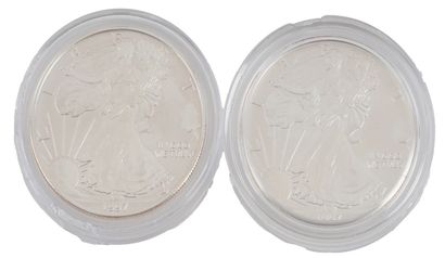 ARGENT 0.999 / SILVER
Lot comprenant 2 pièces...