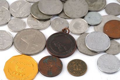 MONNAIES DU MONDE / WORLD CURRENCY
Lot de...