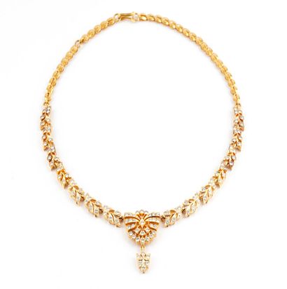 20K GOLD, DIAMONDS
Openwork necklace in 20K...