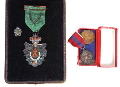 ESPAGNE -MÉDAILLES
Médaille du Mérite de...