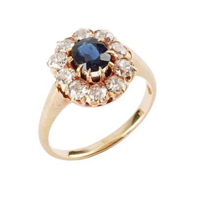 14K GOLD, SAPPHIRE
14K yellow gold ring set...