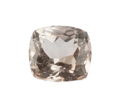 TOPAZ 4.0 CT
Natural cushion cut topaz weighing...