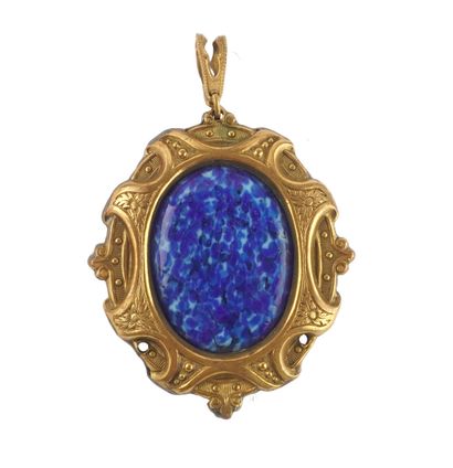 BROCHE DE STYLE VICTORIEN
Vintage broche...