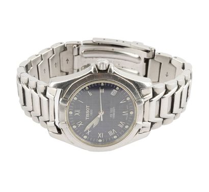 TISSOT
Montre Tissot PR100 P660/760 en acier,...
