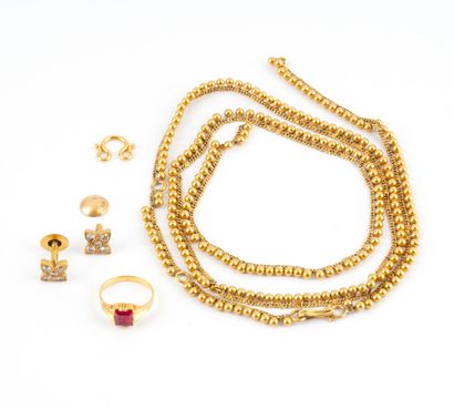 20K GOLD
20K yellow gold jewelry set including...