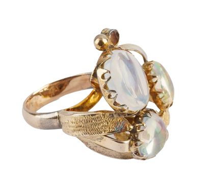 OR 10K / 10K GOLD
Bague en or jaune 10K sertie...