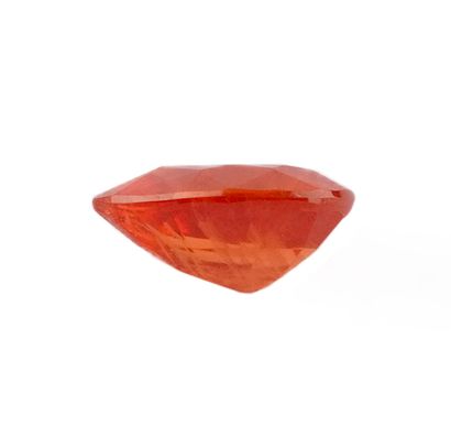 SAPPHIRE 1.26 CT
Natural pear-shaped beryllium-treated...